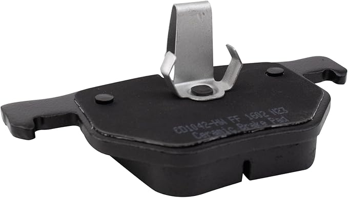 TRQ Rear Ceramic Brake Pad Set Compatible with 04-07 BMW 525i 530i 06-07 525xi 530xi 08-10 528i 09-10 528i xDrive 535i xDrive 08 528xi 535xi 07-08 X5 L6 3.0L 09-10 X5 xDrive30i 09-18 X6 xDrive35i