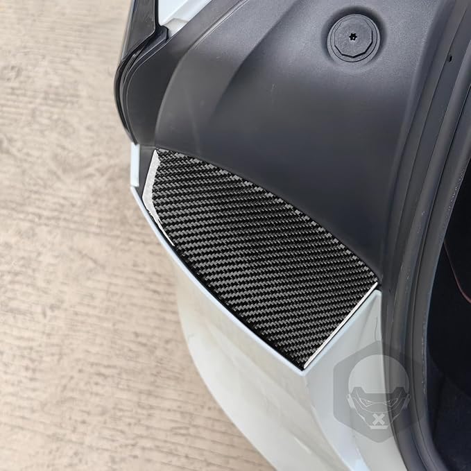 Carbon Fiber Stickers Rear Taillight Pad Decoration Sticker Car Exterior Trim Compatible with Tesla Model 3 Accessories 2024 2025 Overlay Decal Cover Anti-Scratch Protective Pad
